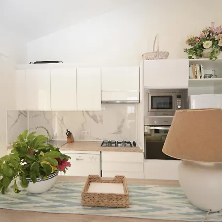Ferienhaus Fuer 6 Personen Ca 90 Qm In Port De Pollenca, Mallorca Nordkueste Von Mallorca - B63092 *